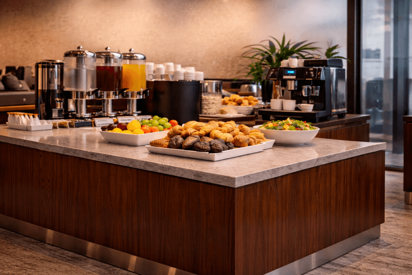 Complimentary Food & Beverages